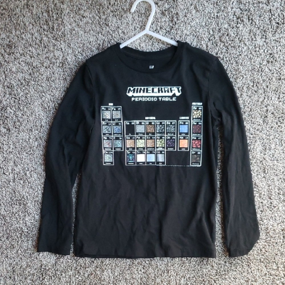 EUC GAP Black Long-sleeve Minecraft Periodic Table Graphic Tee Size Small 6-7